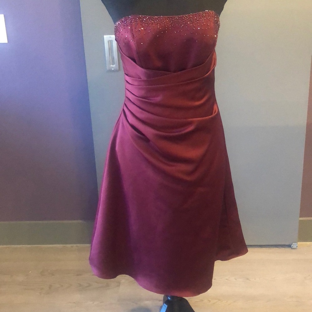 Burgundy Formal Dress Bridesmaid /Jr Bridesmaid